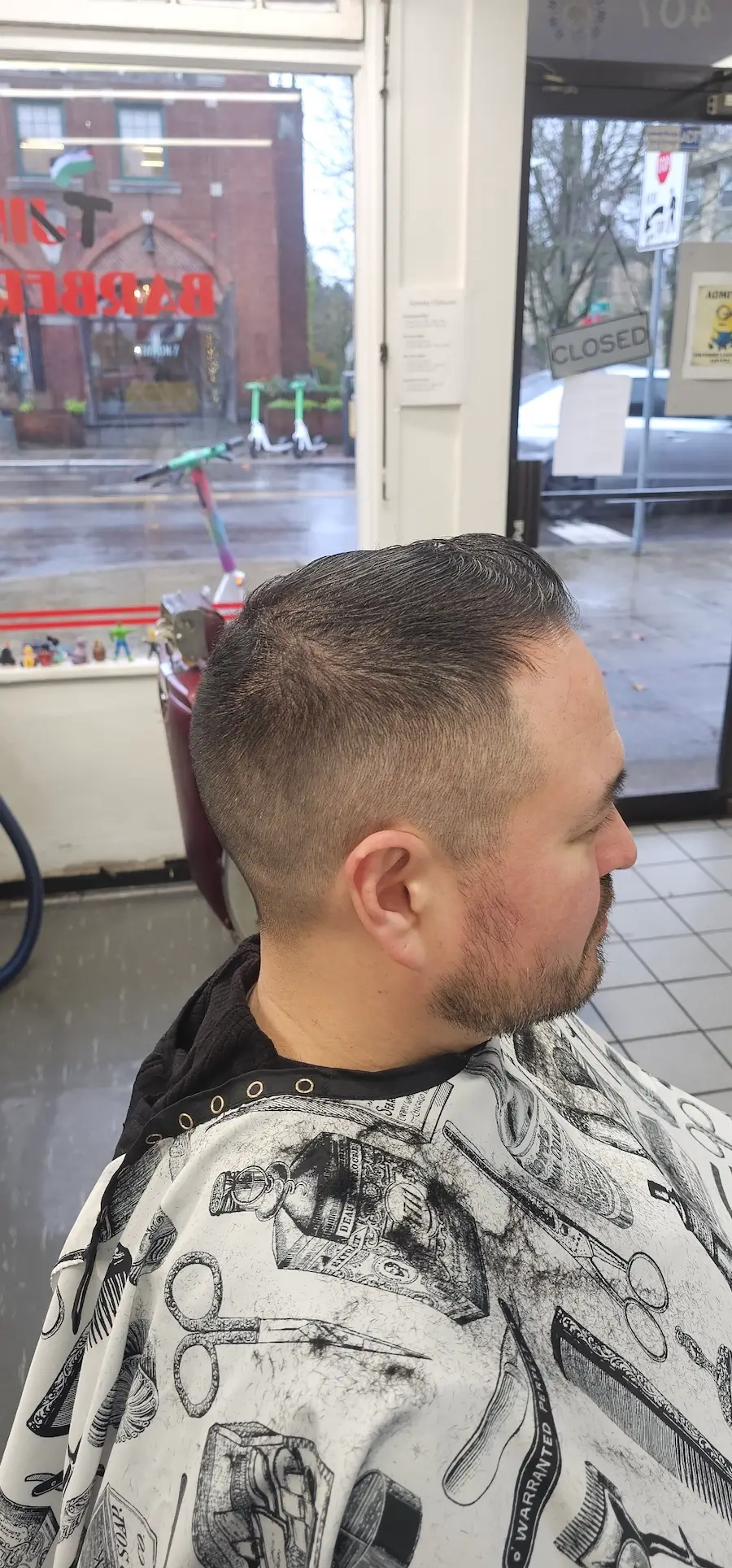 Short men's haircut with fade